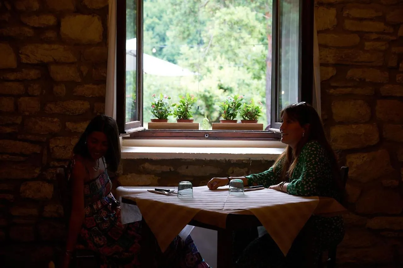 Farm stay Agriturismo Il Poggiolo Villa Casola Valsenio Italy